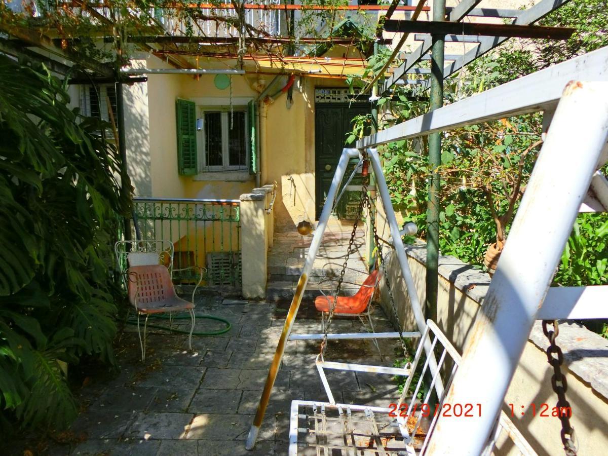 Ami'S House Only For Women Dormer Corfu  Bagian luar foto