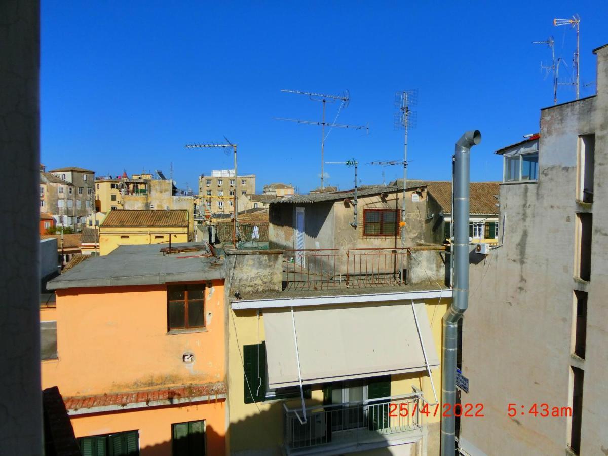 Ami'S House Only For Women Dormer Corfu  Bagian luar foto